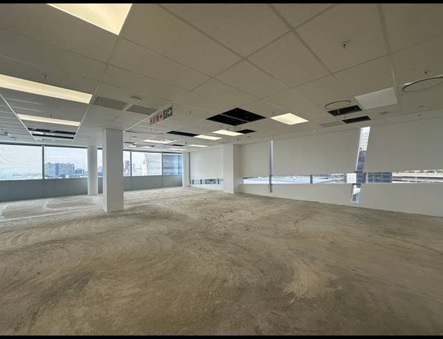 799M² OFFICE TO LET IN SANDTON CENTRAL